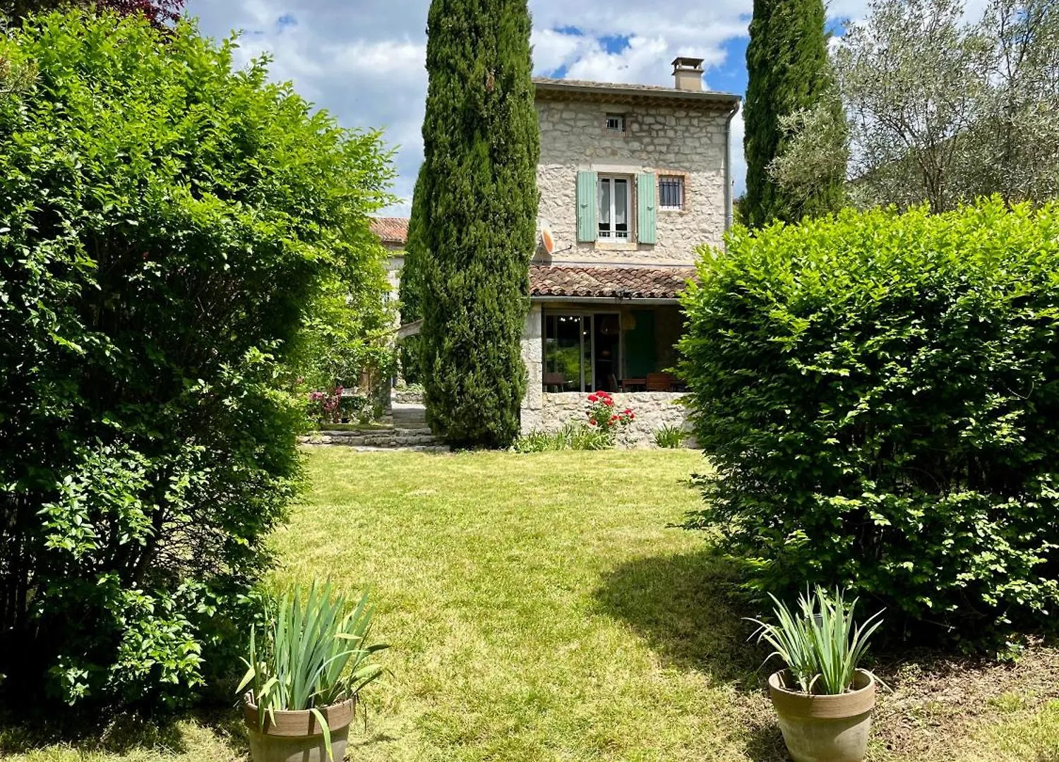 فيلا Grange Madeleine Beaulieu  0*, Beaulieu (Ardeche)